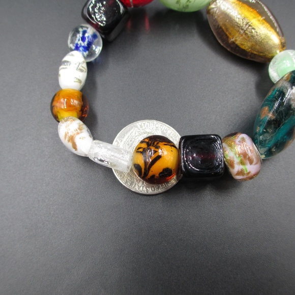 Vintage Colorful Glass Beads Expandable Bracelet - Picture 4 of 5